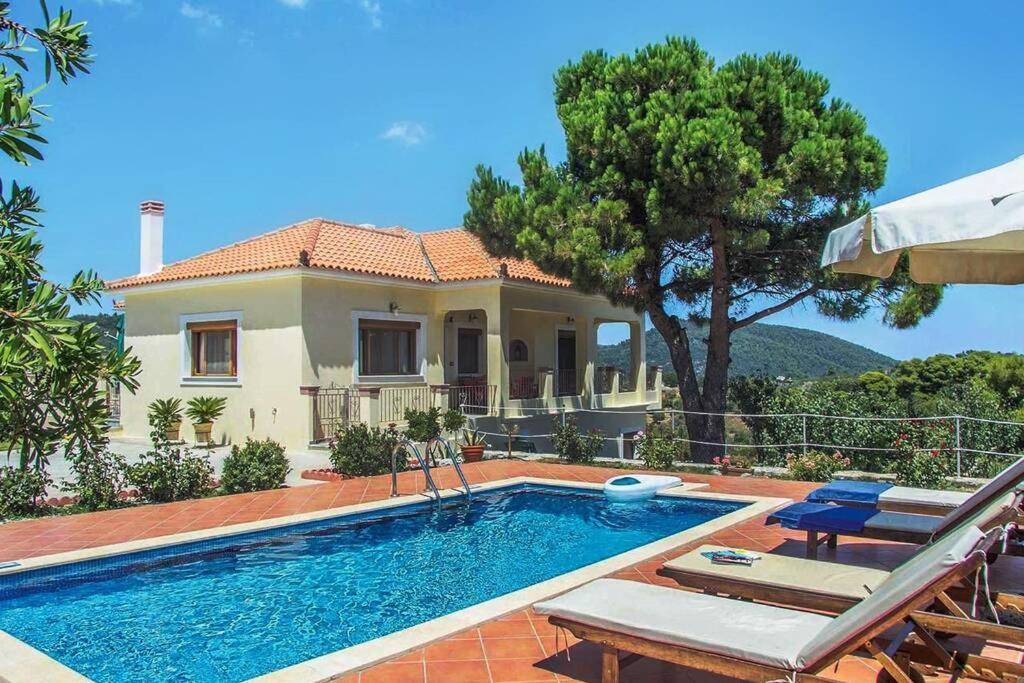 Villa Ouranos In Pefkias 스코펠로스 타운 외부 사진